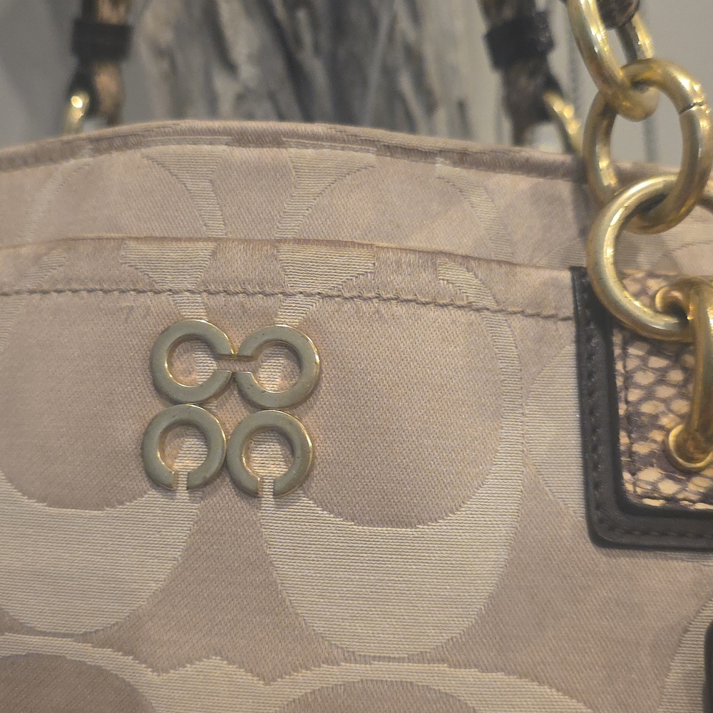 Coach Collette Snake Embossed Carry All - Picture 2 of 14